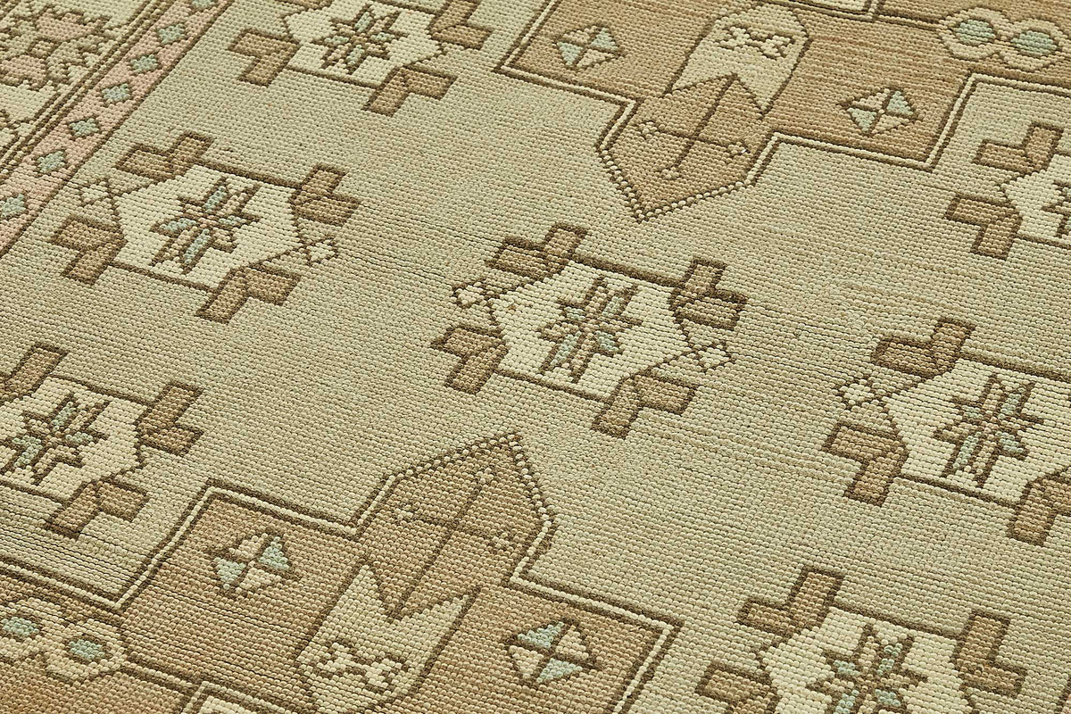 Gekro Bej Halı El Dokuma Madalyon Desenli 134x237 cm 49936 – mekânda kullanım