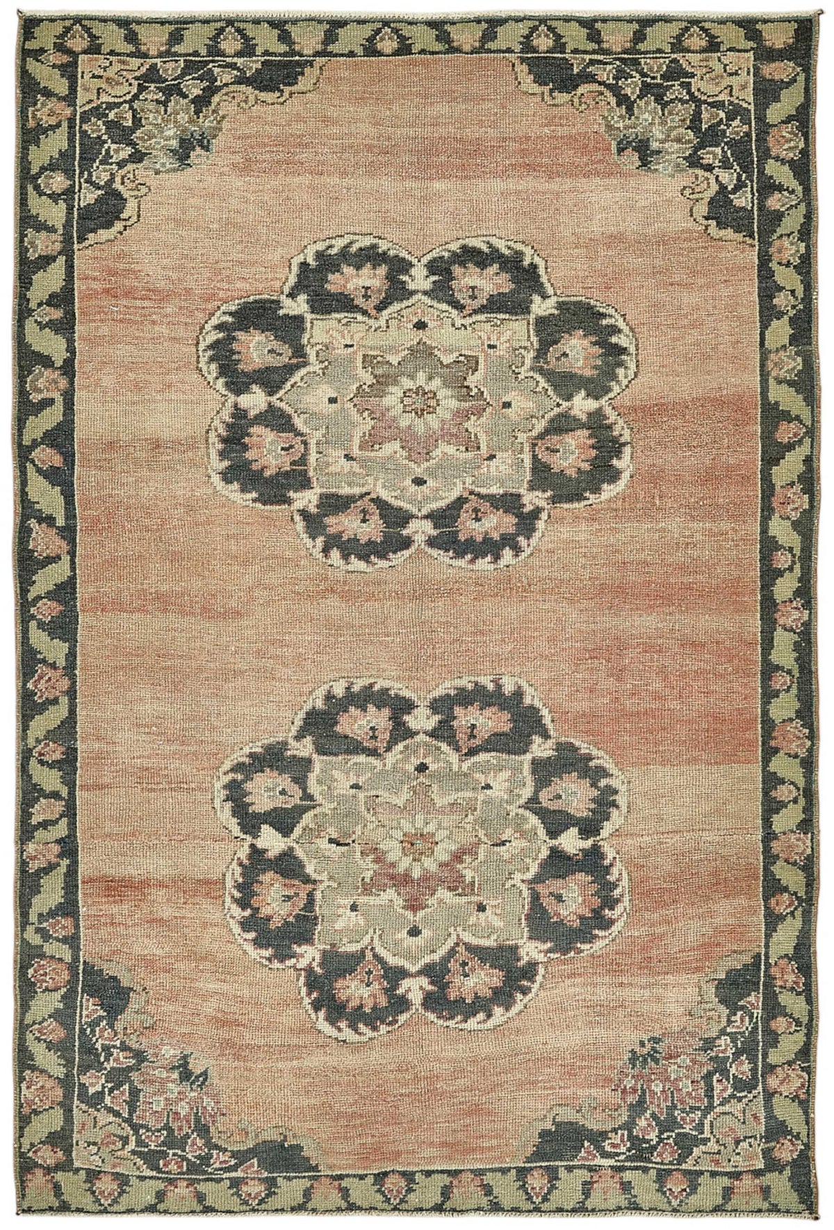 Gekro Pembe Madalyon Desenli Yün Pamuk El Dokuma Halı 139x205 cm