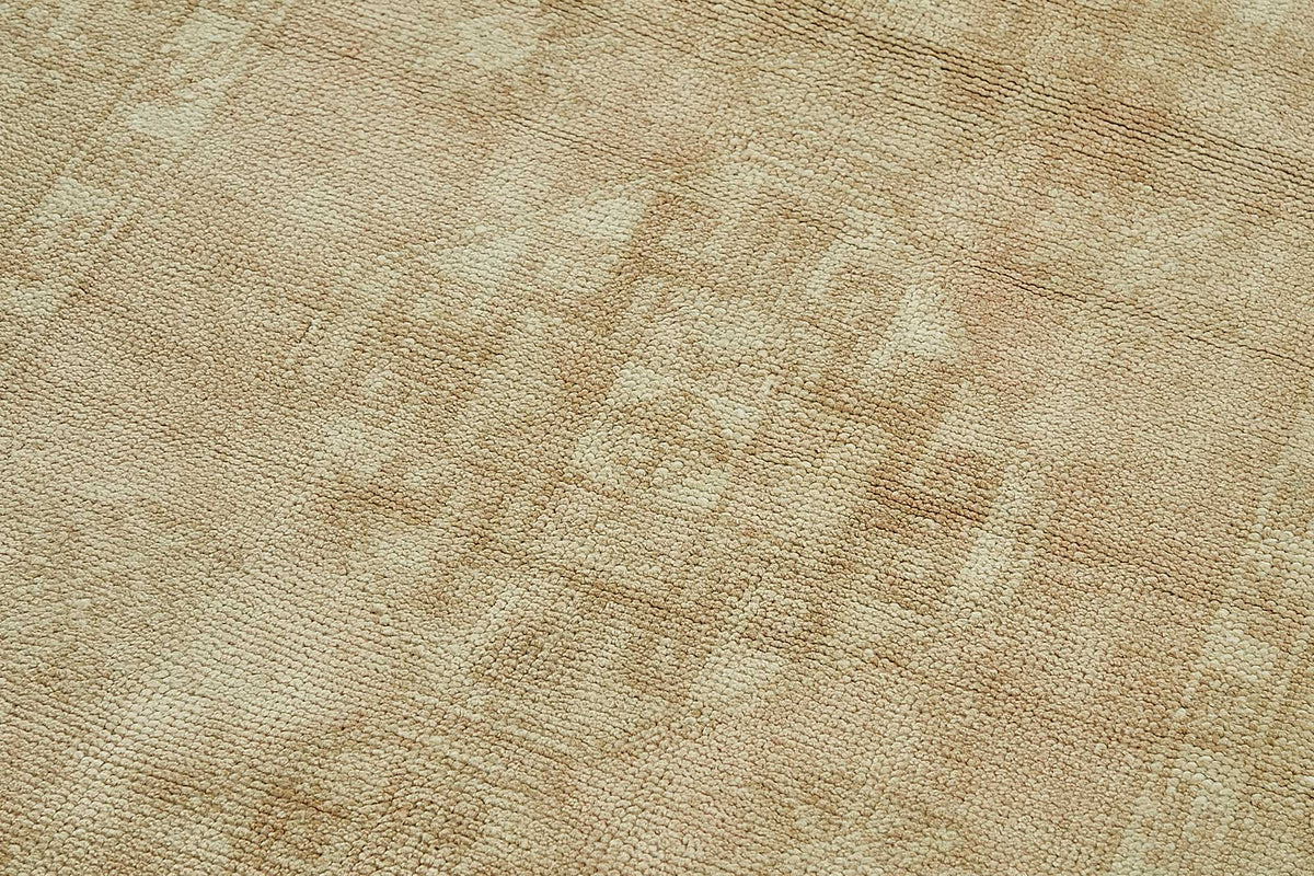 Gekro Bej Kahverengi Geometrik Desenli Modern Yün Halı 96x190 cm – mekânda kullanım