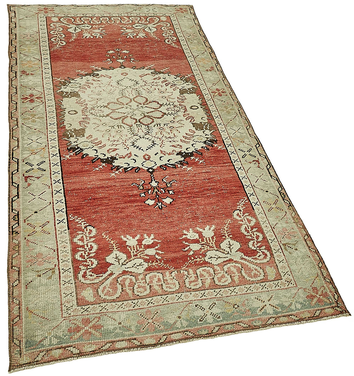 Gekro Kırmızı Bej Madalyon Desenli Etnik El Dokuma Halı 100x205 cm – genel görünüm