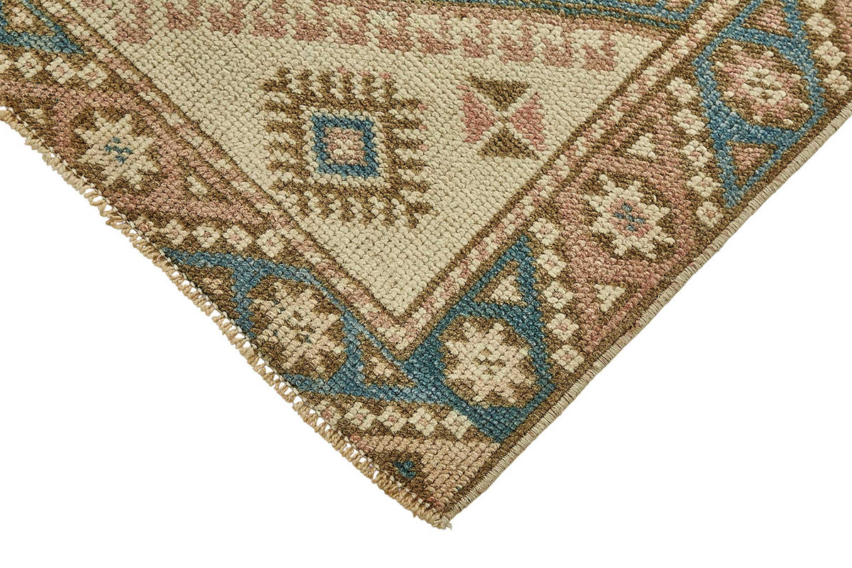 Gekro Pembe Mavi Etnik Geometrik Desenli El Dokuma Halı 65x110 cm – detay görünümü