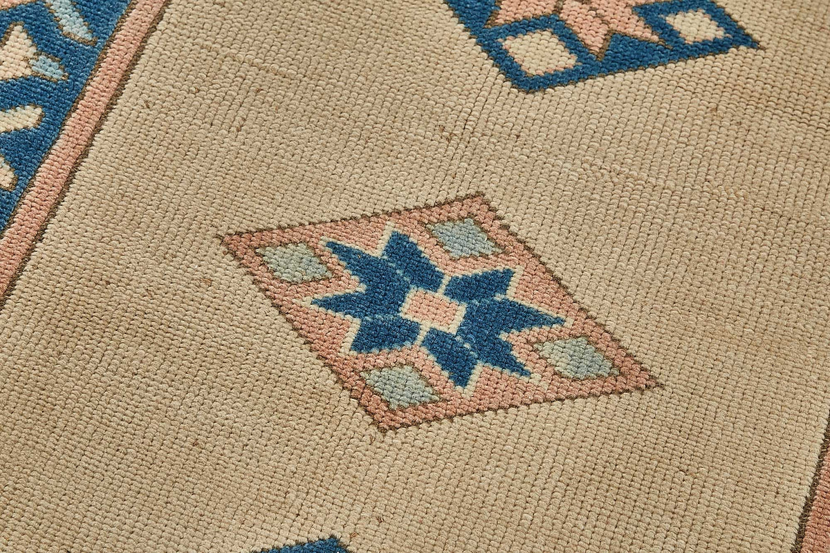 Gekro Anadolu Dokuma Bej Lacivert Geometrik Halı 75x150 cm 49953 – mekânda kullanım