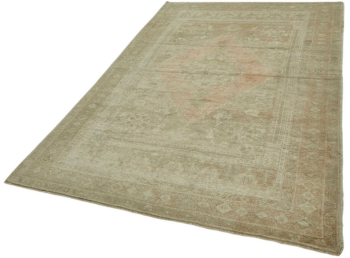 Gekro Madalyon Desenli Bej Pembe Klasik El Dokuma Halı 154x236 cm – doku yakın çekim