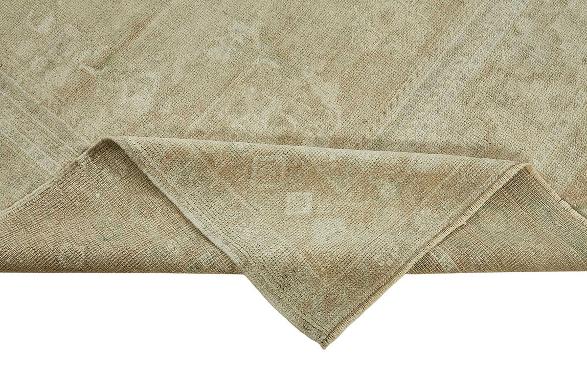 Gekro Madalyon Desenli Bej Pembe Klasik El Dokuma Halı 154x236 cm – kenar detayı