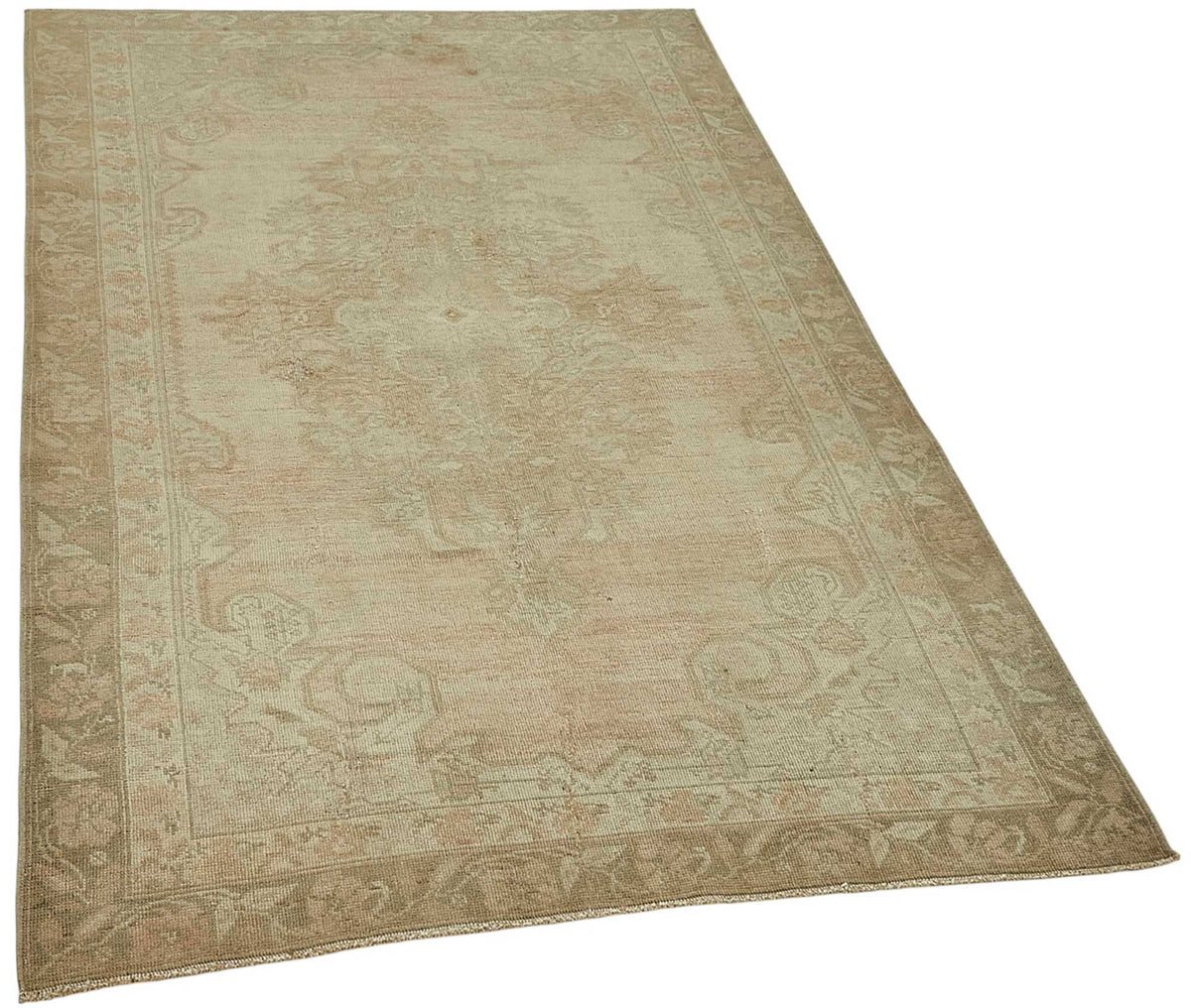 Gekro Bej Kahverengi Madalyon Desenli Yün El Dokuma Halı 119x197 cm – genel görünüm