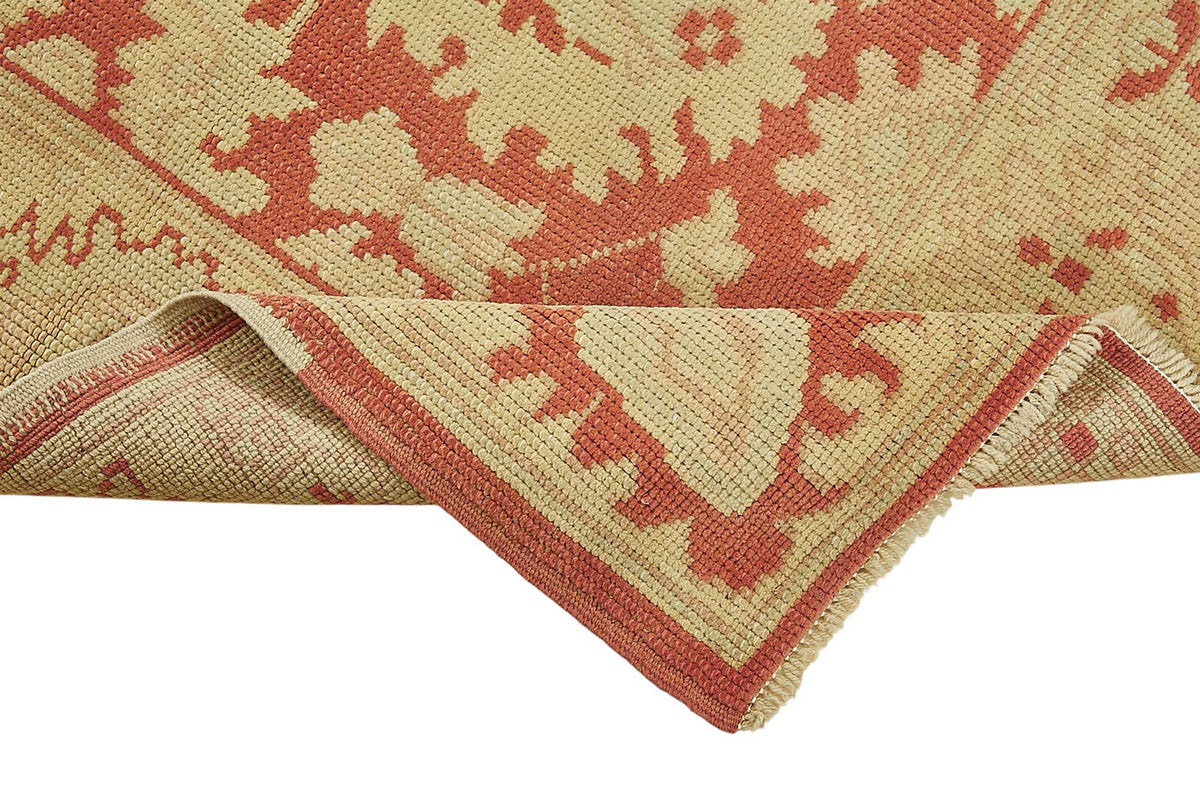 Gekro Bej Kırmızı Madalyonlu Klasik El Dokuma Halı 91x152 cm – kenar detayı