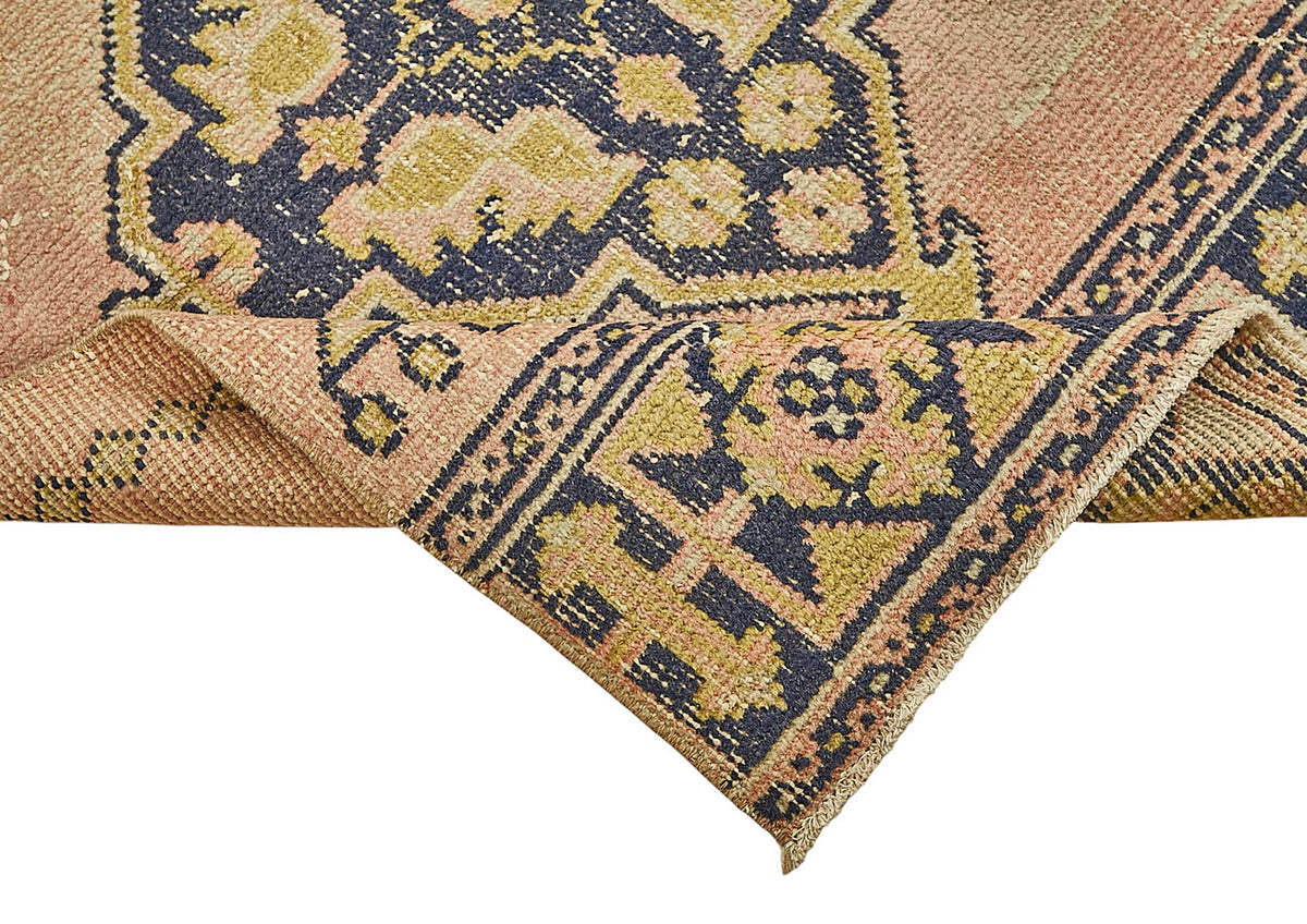 Kovena Geometrik Desenli Pembe Yün ve Pamuk Yolluk 92x367 cm 49983 – kenar detayı