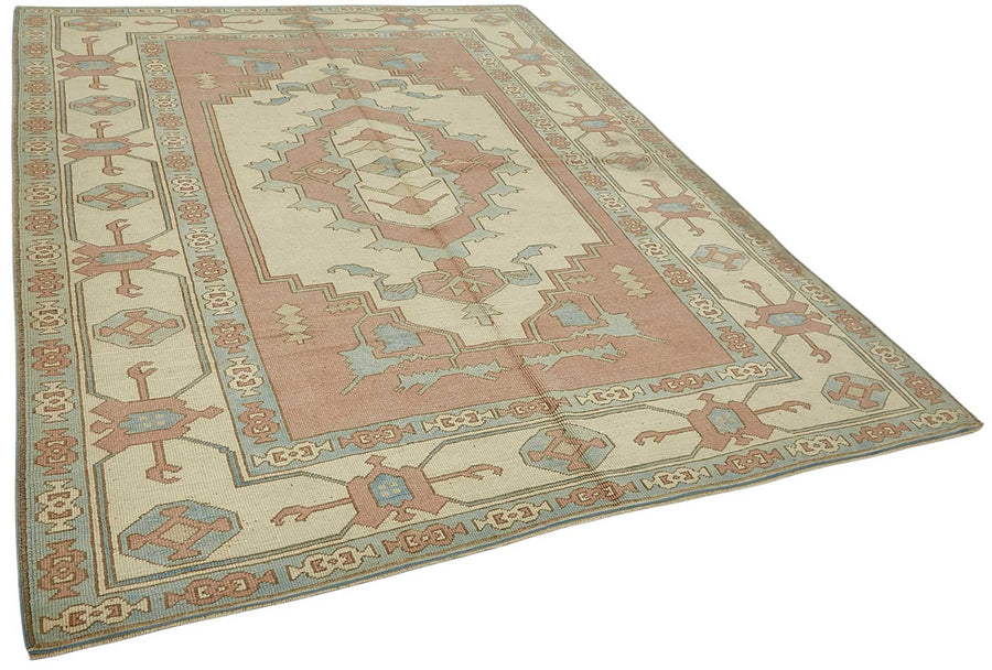 Kavale Krem Gümüş Madalyon Göbek Desenli El Dokuma Halı 222x285 cm – genel görünüm