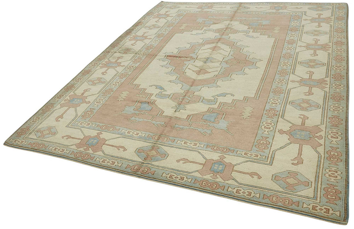 Kavale Krem Gümüş Madalyon Göbek Desenli El Dokuma Halı 222x285 cm – doku yakın çekim