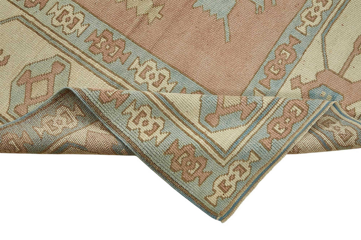 Kavale Krem Gümüş Madalyon Göbek Desenli El Dokuma Halı 222x285 cm – kenar detayı