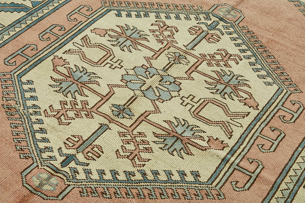 Kavale Açık Pembe Bej Geometrik Desenli Etnik Pamuk Yün El Dokuma Halı 193x244 cm – mekânda kullanım