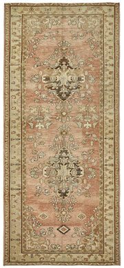 Kavale Pembe ve Bej Madalyon Desenli Yün El Dokuma Halı 150x334 cm