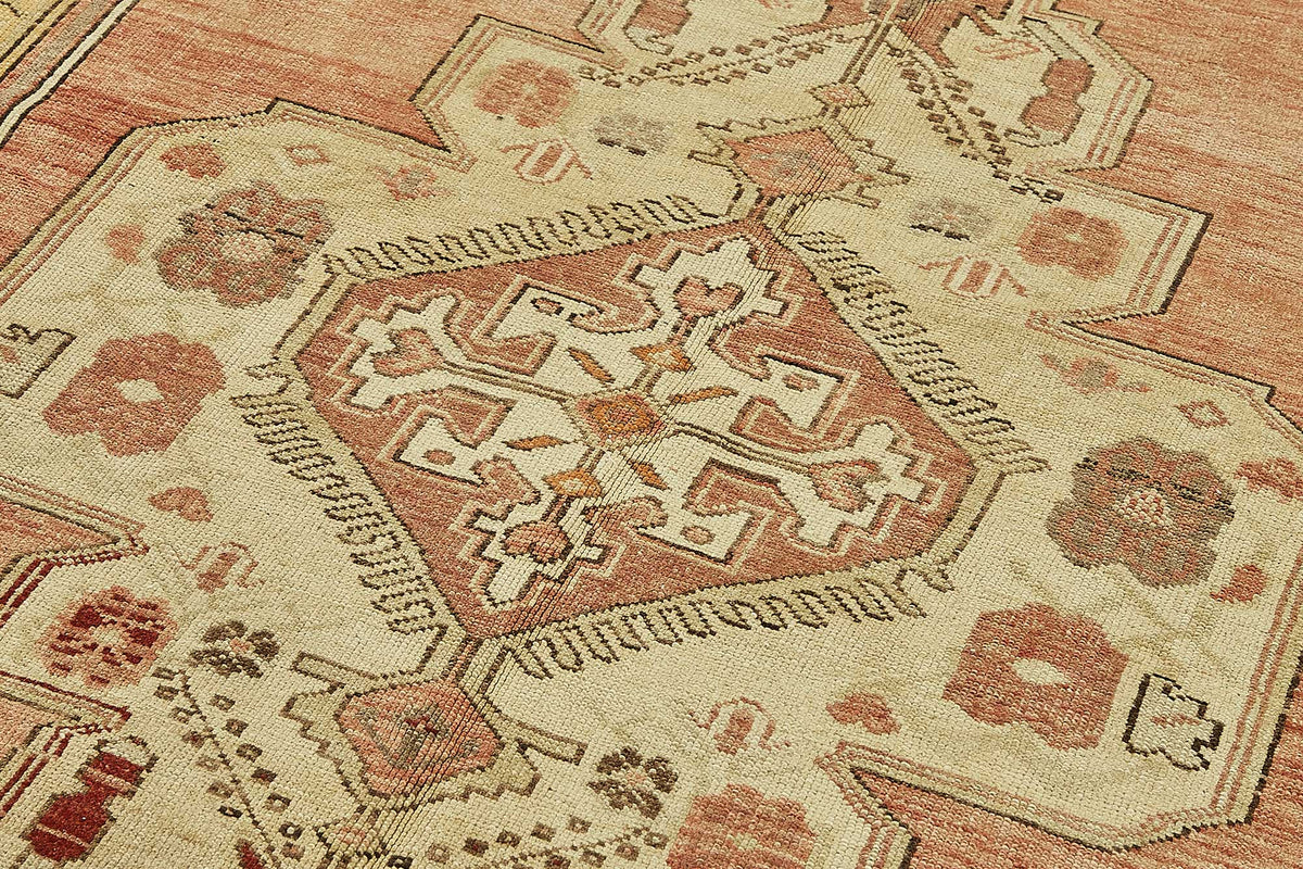 Kavale Turuncu Gri Geometrik Desenli Yün El Dokuma Halı 150x338 cm – mekânda kullanım