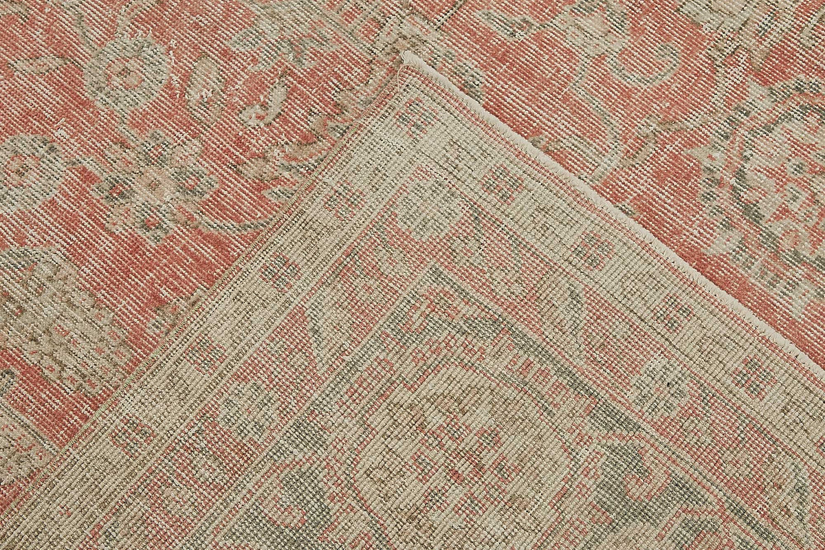 Rusvo Madalyon Desenli Pembe Vintage El Dokuma Halı 276x390 cm – arka yüz görünümü