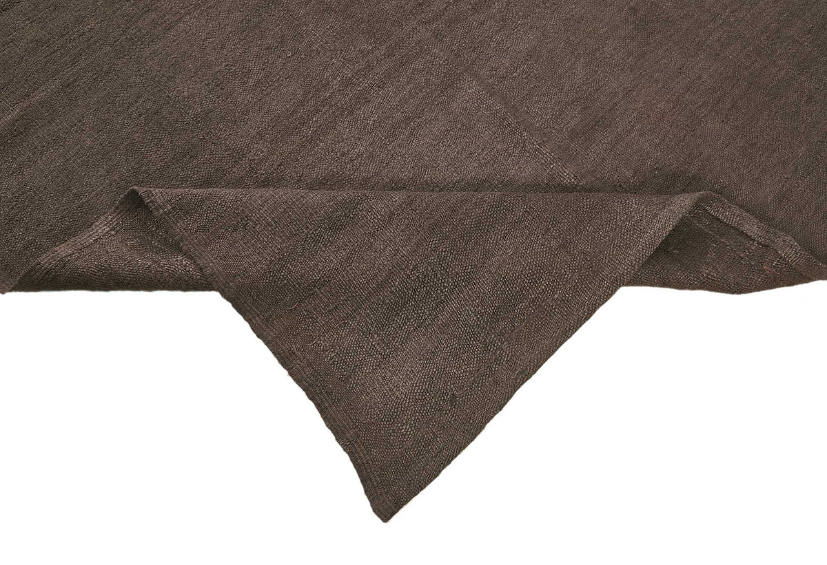 Zomna Kahverengi Siyah Düz Renk Modern El Dokuma Halı 165x230 cm – kenar detayı
