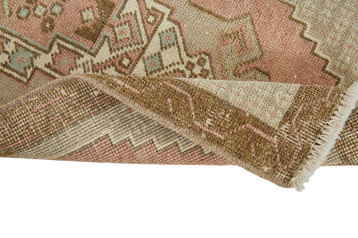 Vayla Overdyed Bej Geometrik Desenli Yün Yolluk 50x102 cm – kenar detayı