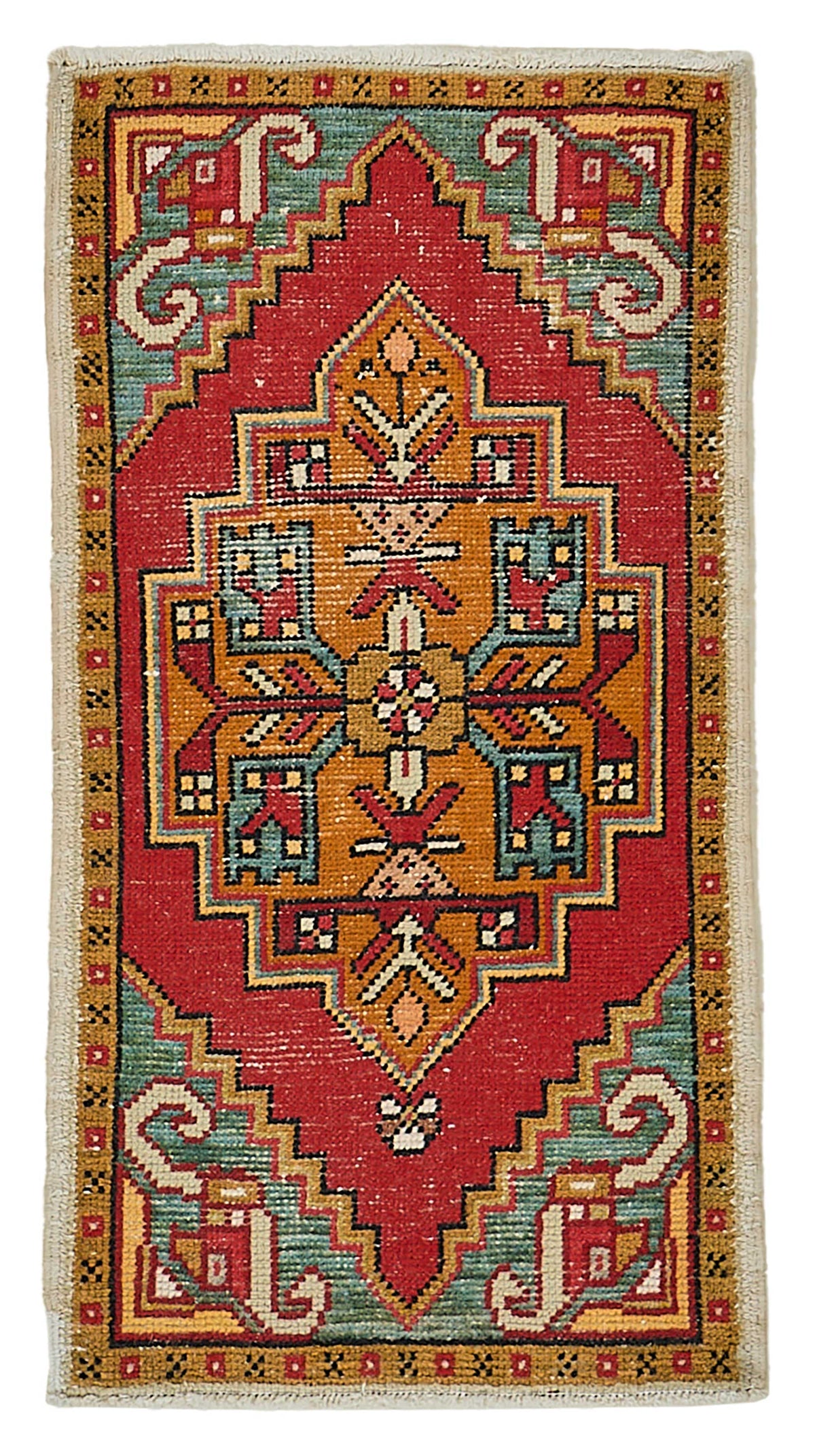 Vayla Overdyed Kırmızı Madalyon Desenli Düz Kırmızı Halı 52x99 cm 50714