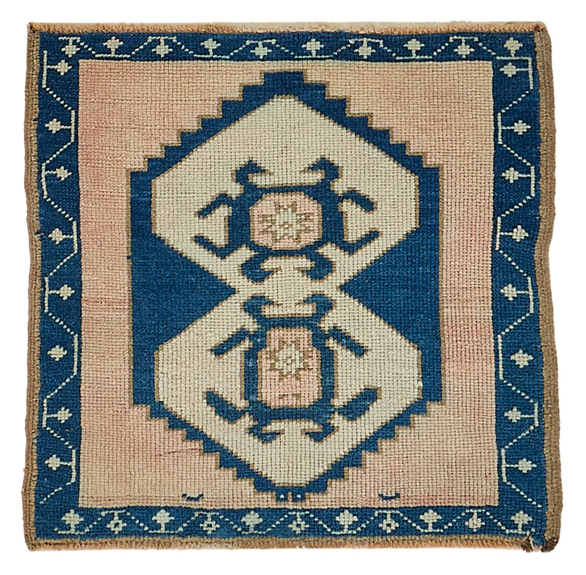 Vayla Pembe Lacivert Madalyon Desenli El Dokuma Halı 64x68 cm