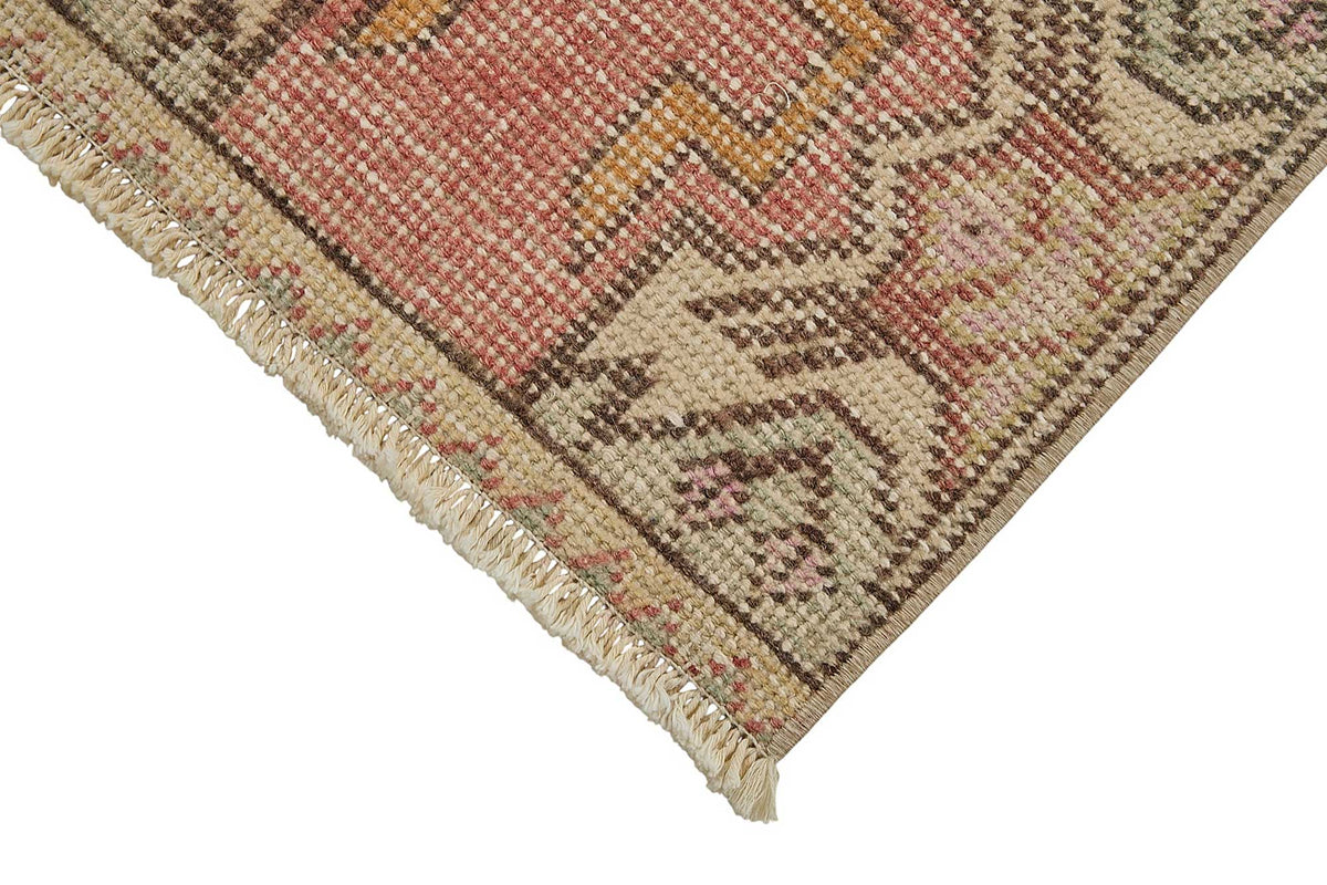 Vayla Geometrik Desenli Gül Kurusu Pembe El Dokuma Halı 40x89 cm – detay görünümü