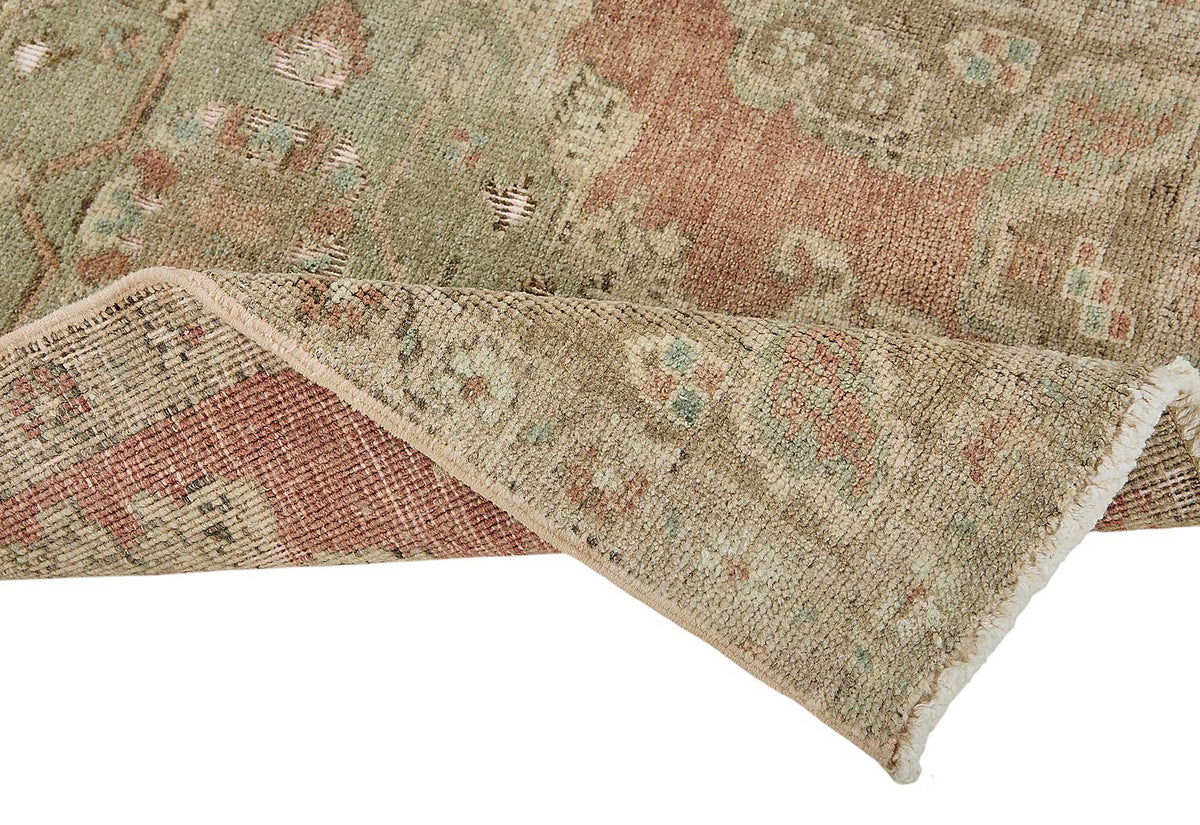 Vayla Bej Gümüş Madalyon Desenli Klasik El Dokuma Halı 49x85 cm – kenar detayı