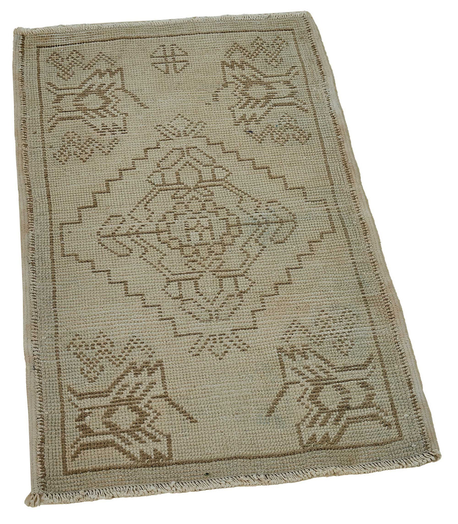 Vayla Bej Kahverengi Geometrik Etnik El Dokuma Halı 48x86 cm – genel görünüm