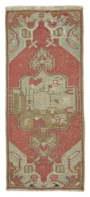 Vayla Madalyon Desenli Kırmızı Overdyed Vintage Yolluk 38x88 cm