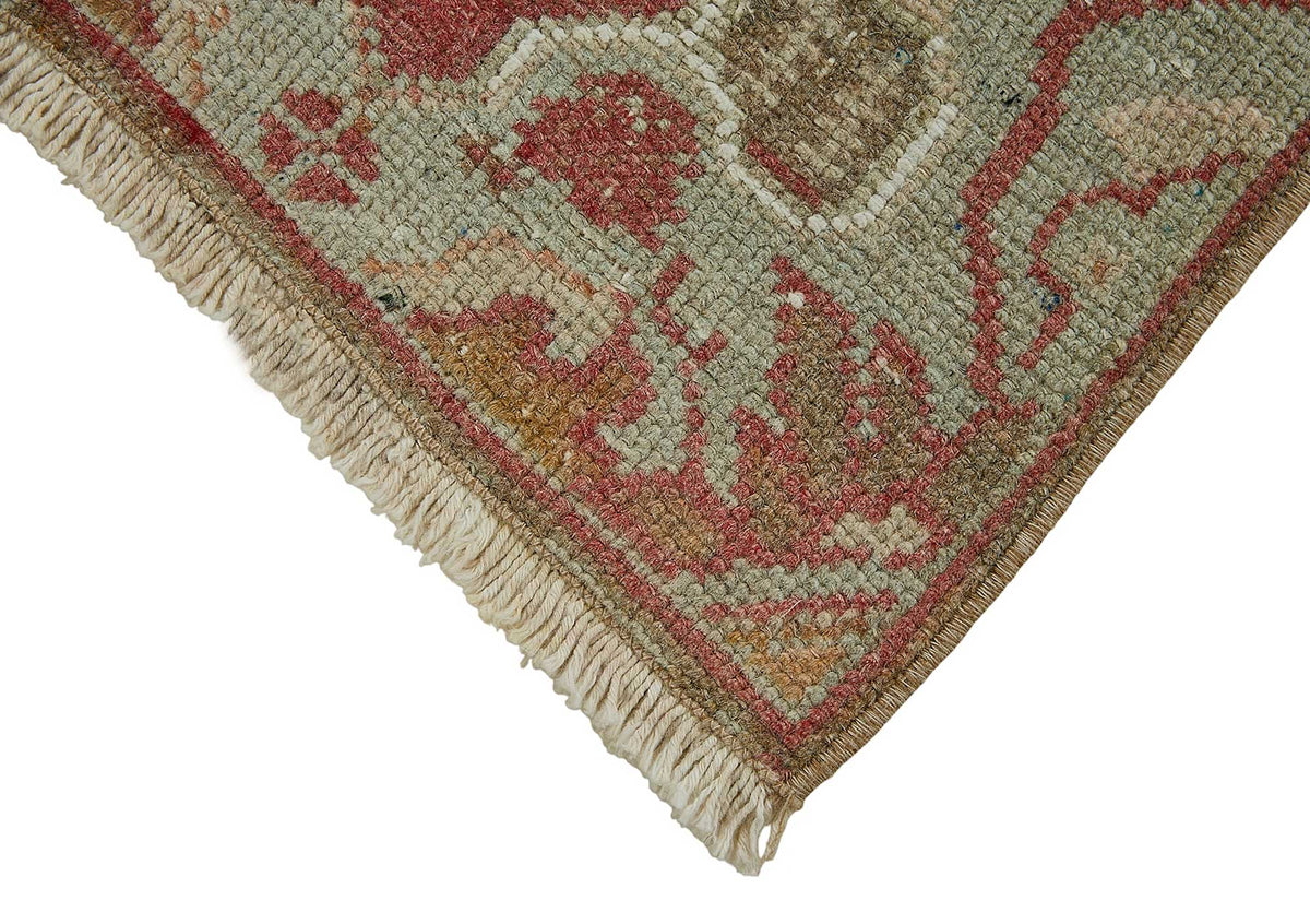 Vayla Madalyon Desenli Kırmızı Overdyed Vintage Yolluk 38x88 cm – detay görünümü