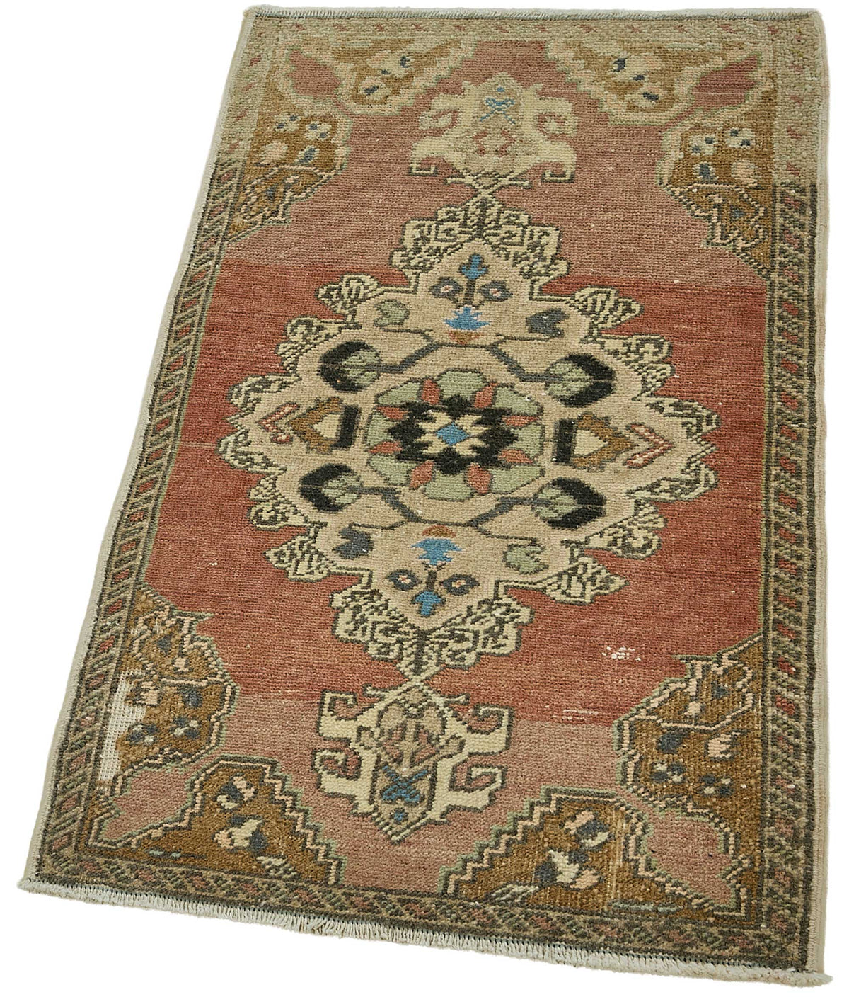 Vayla Kırmızı Bej Madalyon Desenli Yün Pamuk El Dokuma Halı 49x87 cm – doku yakın çekim