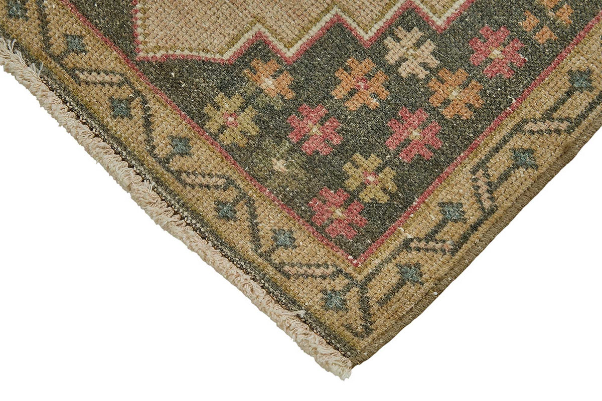 Vayla Bej Lacivert Geometrik Desenli Etnik El Dokuma Halı 54x98 cm – detay görünümü
