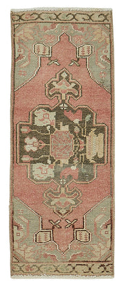 Vayla Pembe Gri Madalyon Desenli Klasik El Dokuma Halı 37x95 cm