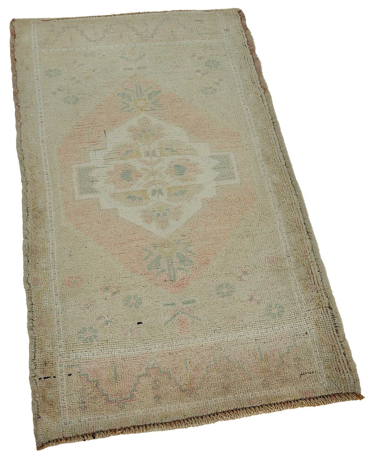 Vayla Bej Pembe Madalyon Desenli Vintage El Dokuma Halı 57x115 cm – genel görünüm