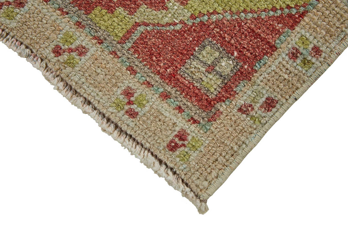 Vayla Kırmızı Etnik Halı Overdyed Yastık Ebadı 50x100 cm – detay görünümü