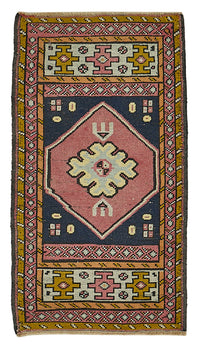 Vayla Lacivert Pembe Madalyon Desenli El Dokuma Halı 54x100 cm