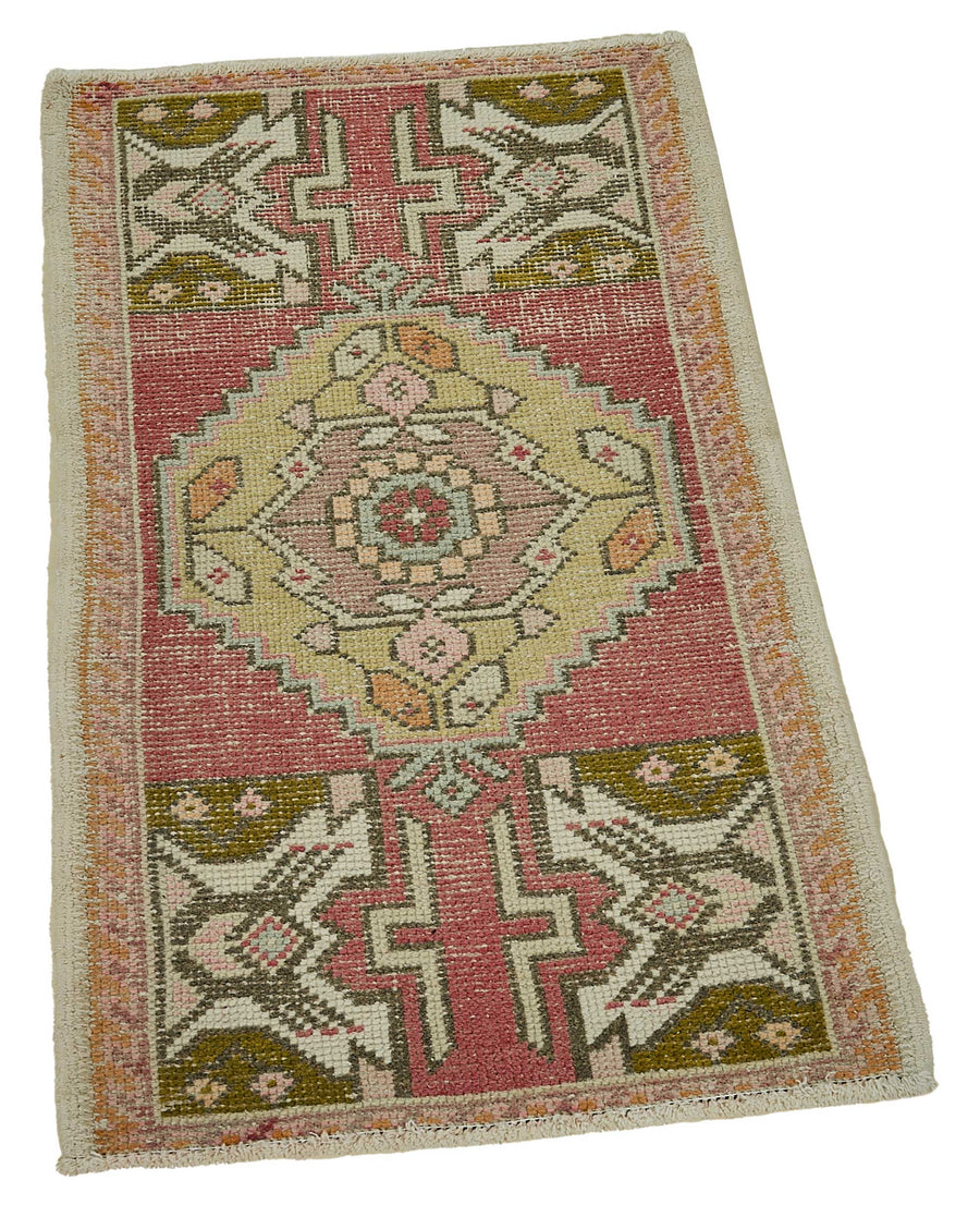 Vayla Pembe Yeşil Geometrik Etnik El Dokuma Halı 52x93 cm – genel görünüm