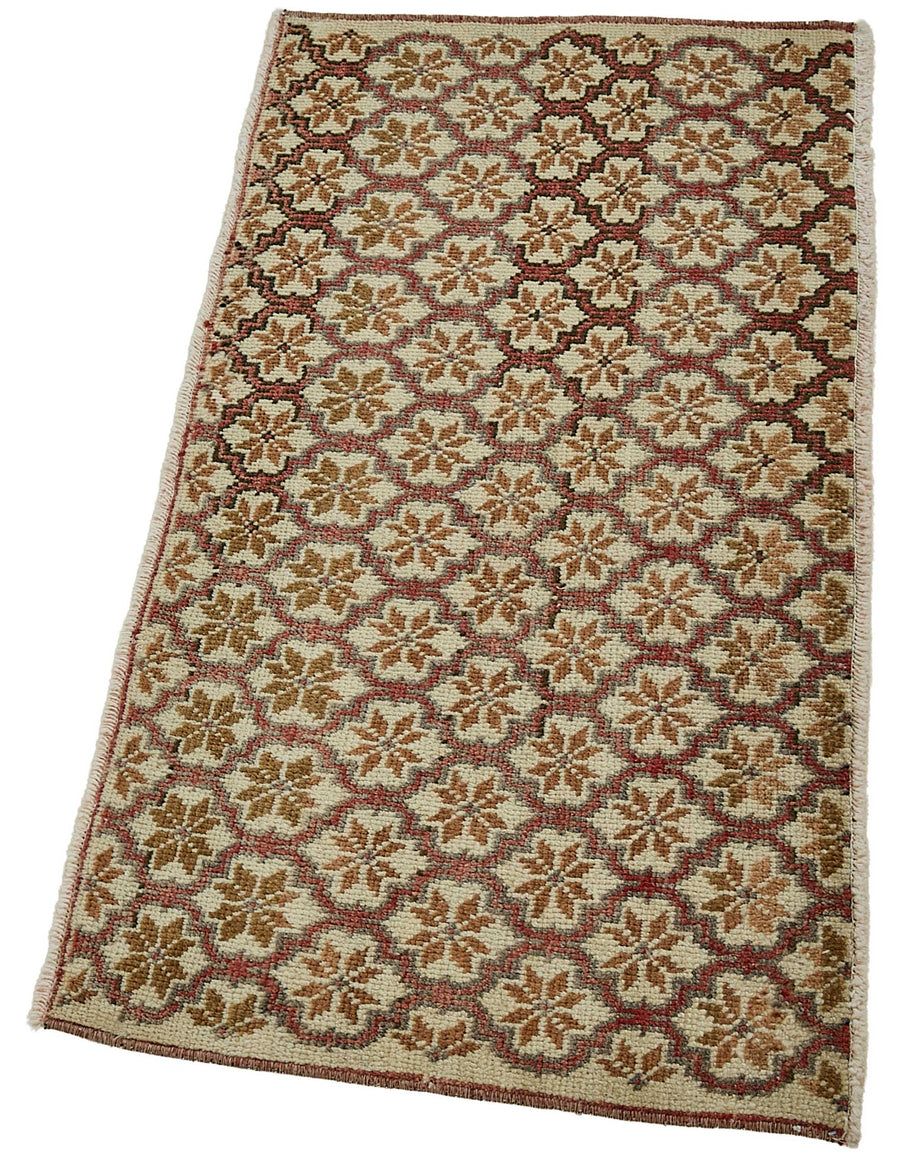 Vayla Bej Kahverengi Etnik Geometrik Desenli Yün Pamuk Halı 46x93 cm – doku yakın çekim