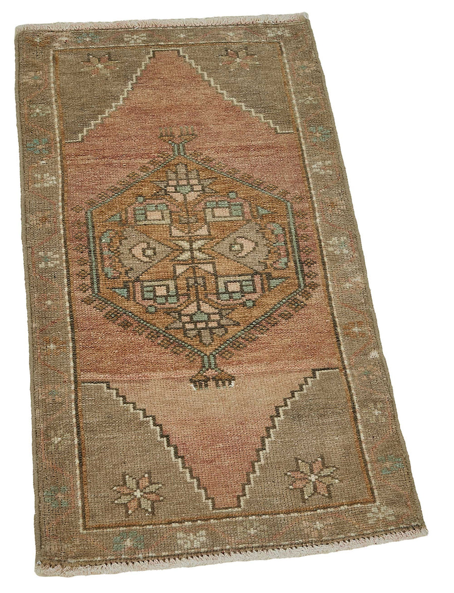 Vayla Kahverengi Pembe Geometrik Desenli Etnik El Dokuma Halı 48x91 cm – genel görünüm
