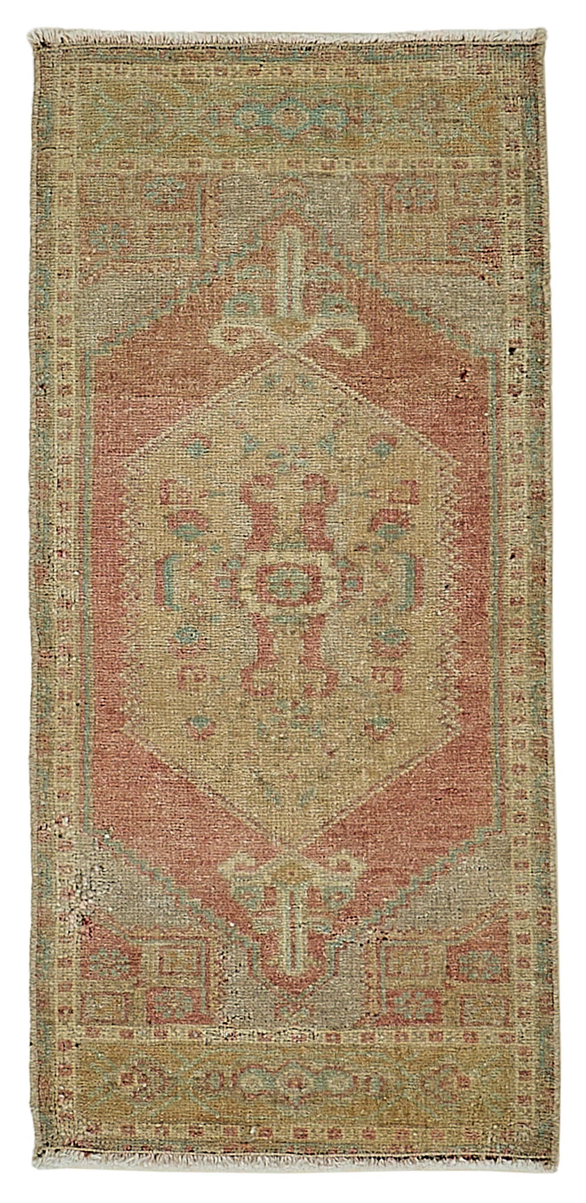 Vayla Bej Madalyon Göbek Eskitme Yün Pamuk El Dokuma Halı 46x97 cm