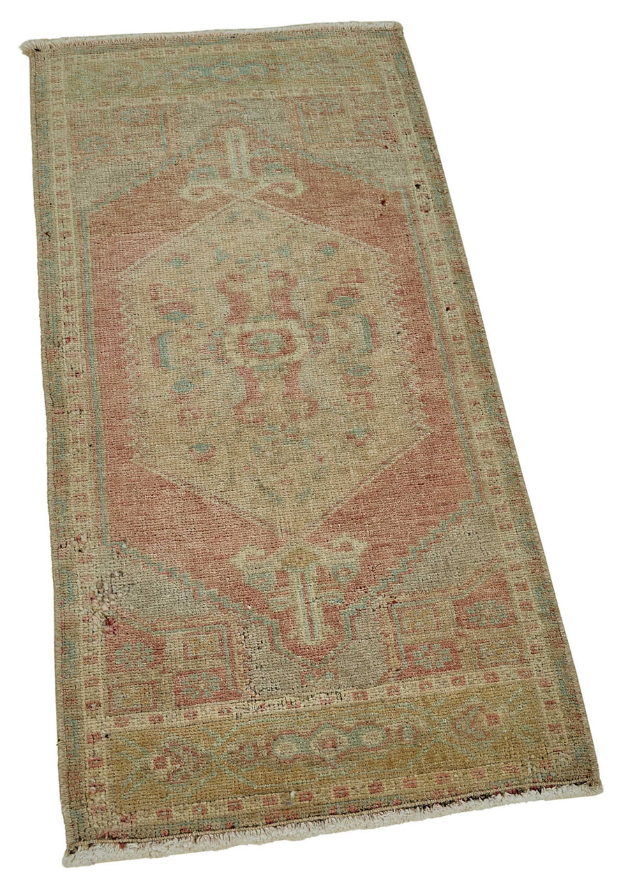 Vayla Bej Madalyon Göbek Eskitme Yün Pamuk El Dokuma Halı 46x97 cm – genel görünüm