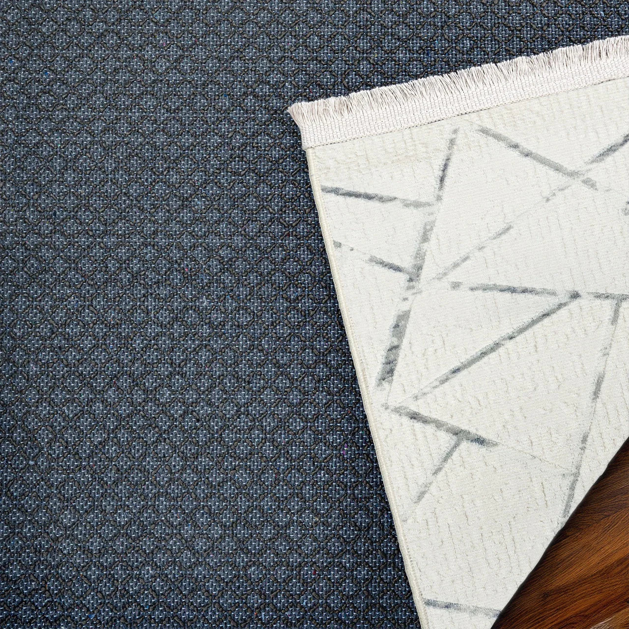 Beyaz Gri Geometrik Minimalist Halı - Yıkanabilir - Kaymaz Taban - Pati Dostu