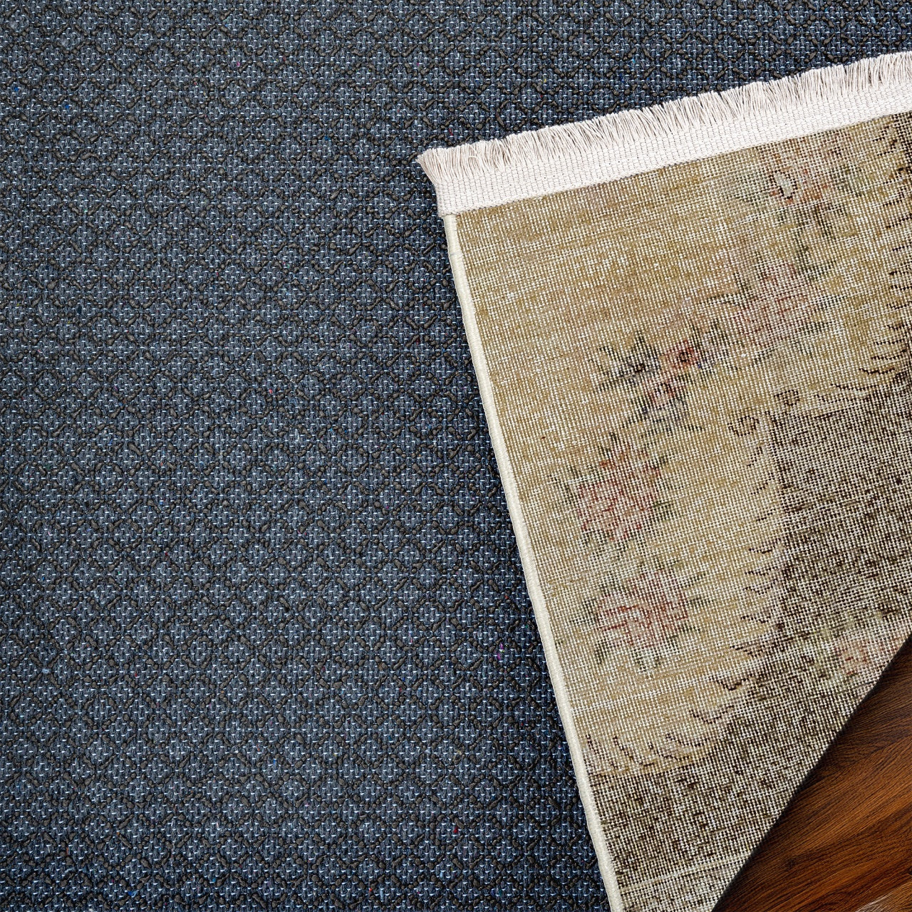 Vintage Bej Göbekli Yün ve Pamuk El Dokuma Halı 168x280