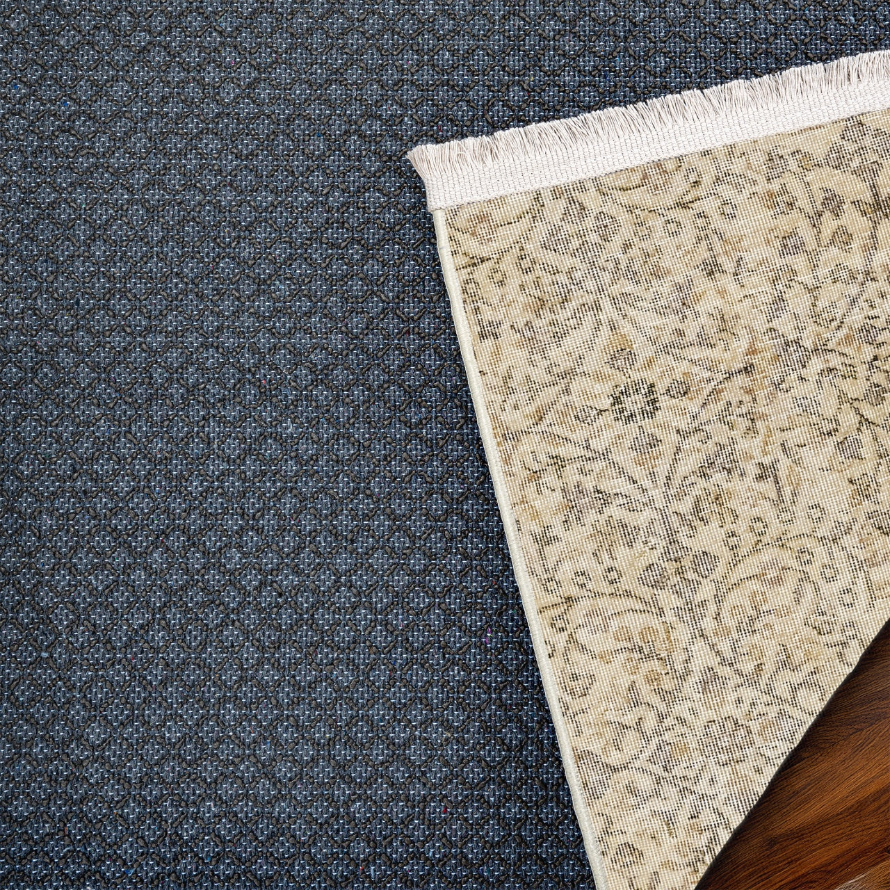 Vintage Bej Göbekli Yün ve Pamuk El Dokuma Halı 158x285