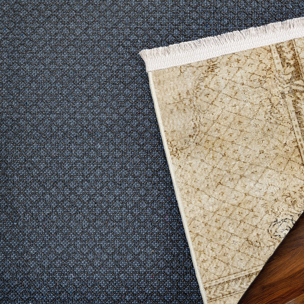 Vintage Bej Göbekli Yün ve Pamuk El Dokuma Halı 164x273