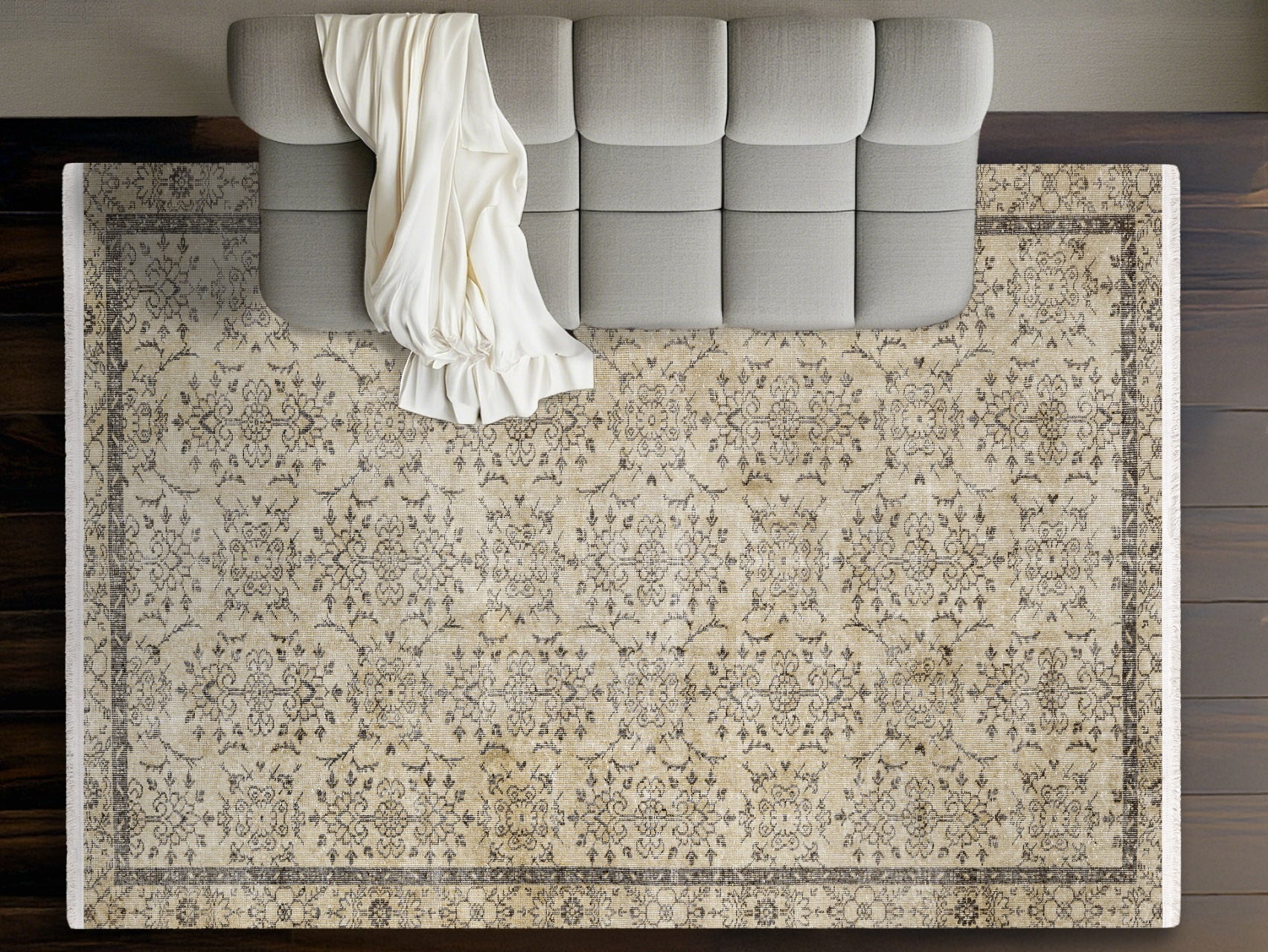 Vintage Kahverengi Çerçeveli Yün ve Pamuk El Dokuma Halı 174x244