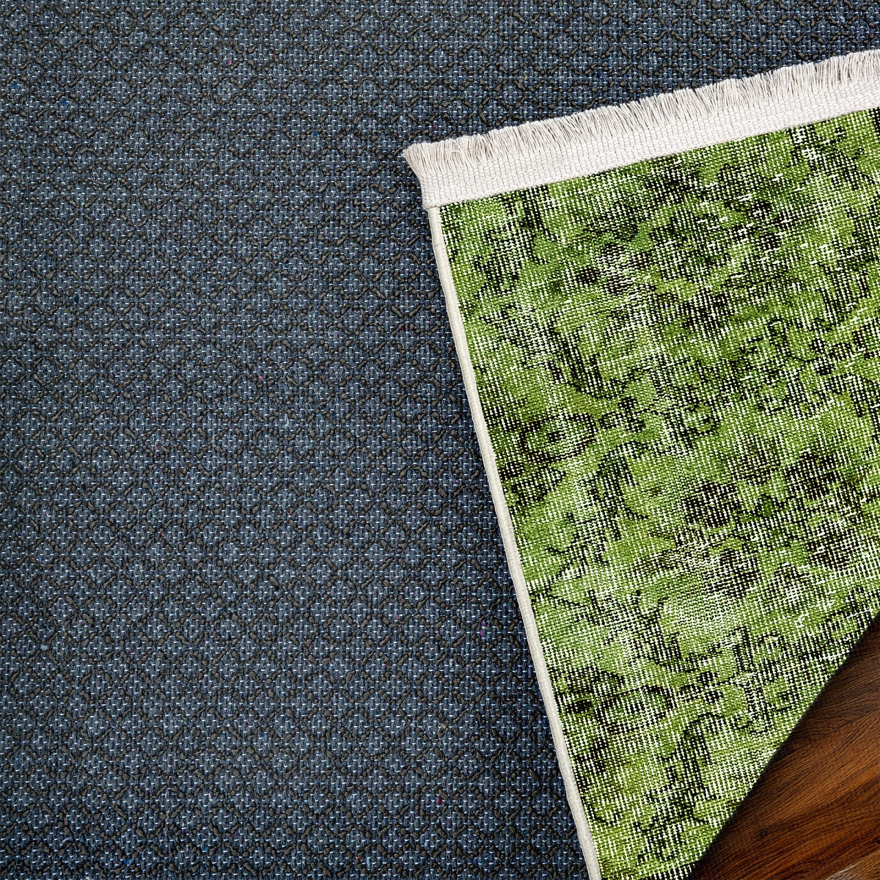 Vintage Yeşil Çerçeveli Yün ve Pamuk El Dokuma Halı 188x279