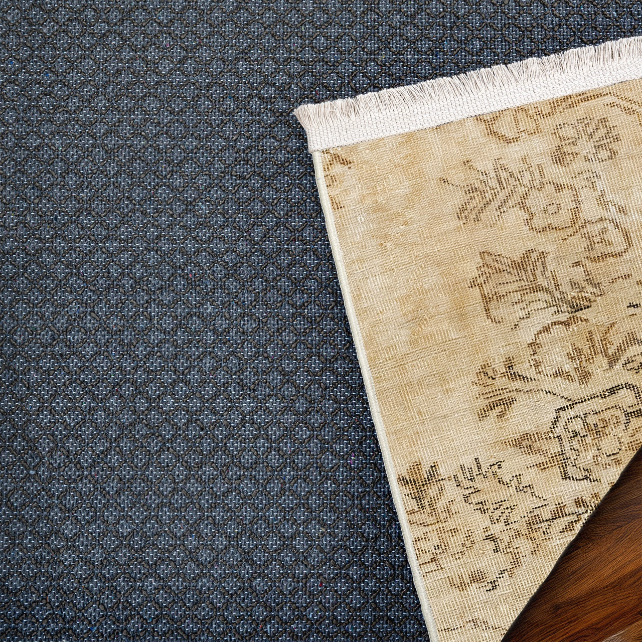 Vintage Kahverengi Göbekli Yün ve Pamuk El Dokuma Halı 110x180