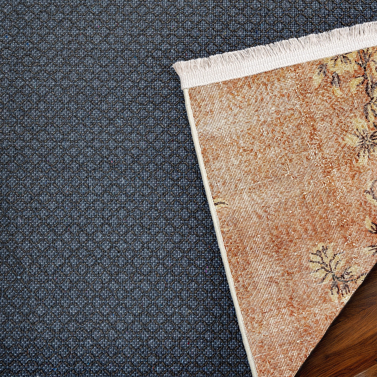 Vintage Pembe Çiçekli Yün ve Pamuk El Dokuma Halı 163x257