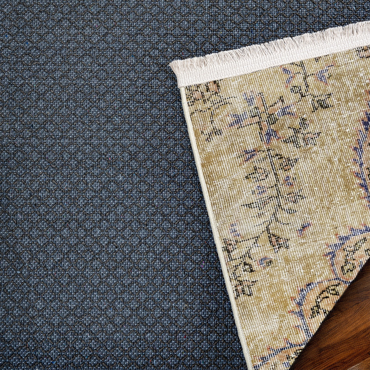 Vintage Lacivert Göbekli Yün ve Pamuk El Dokuma Halı 191x230