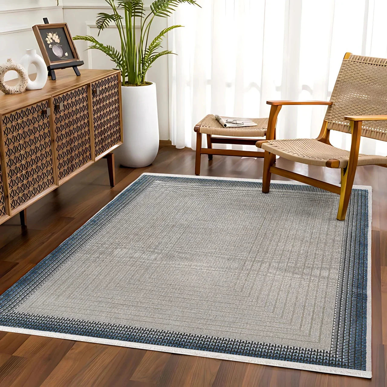 Gri Bordürlü Minimalist Halı - Yıkanabilir - Kaymaz Taban - Pati Dostu