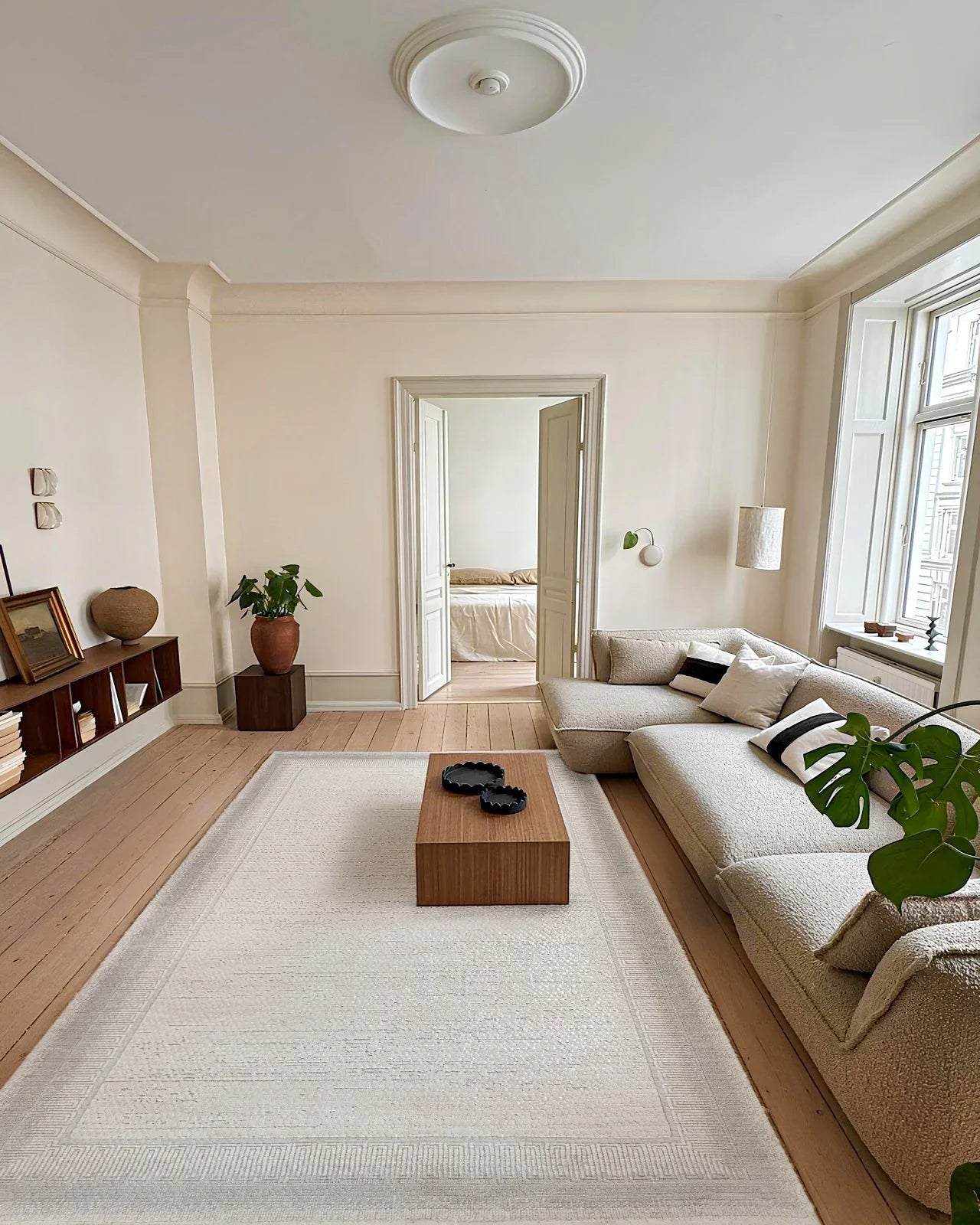 Bej Krem Minimalist Modern Halı - Yıkanabilir - Kaymaz Taban - Pati Dostu