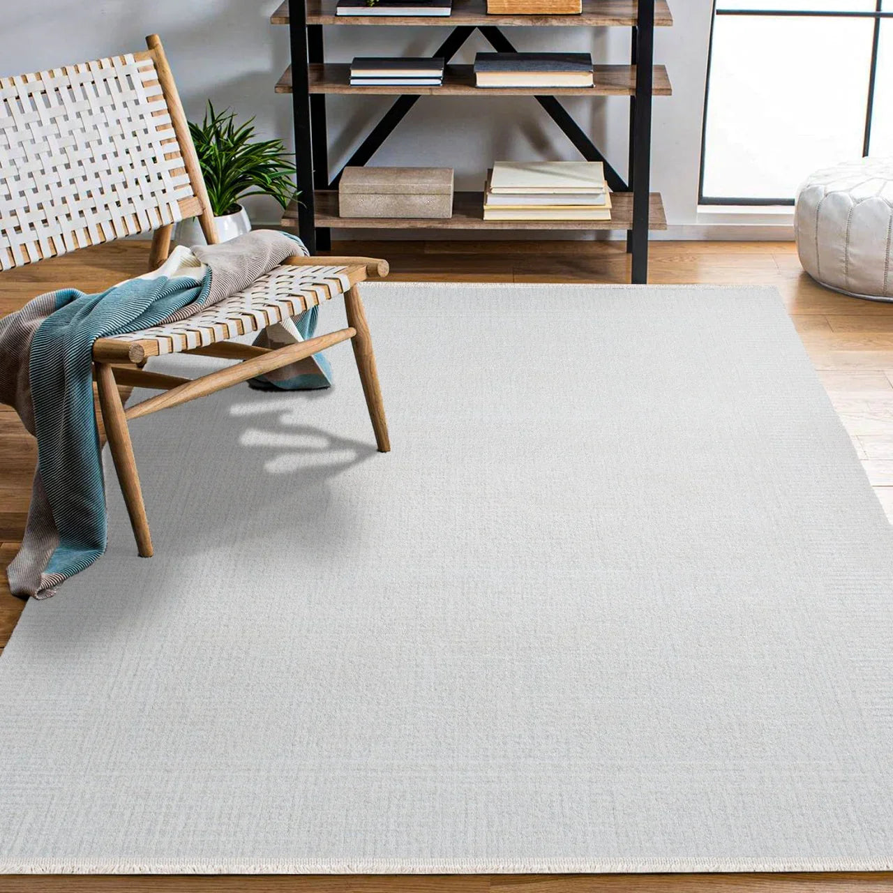 Beyaz Ekru Düz Minimalist Halı - Yıkanabilir - Kaymaz Taban - Pati Dostu